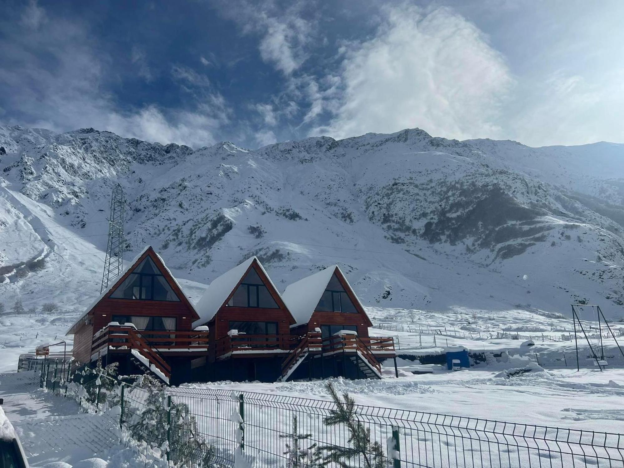 Cozy Home Kazbegi ภายนอก รูปภาพ