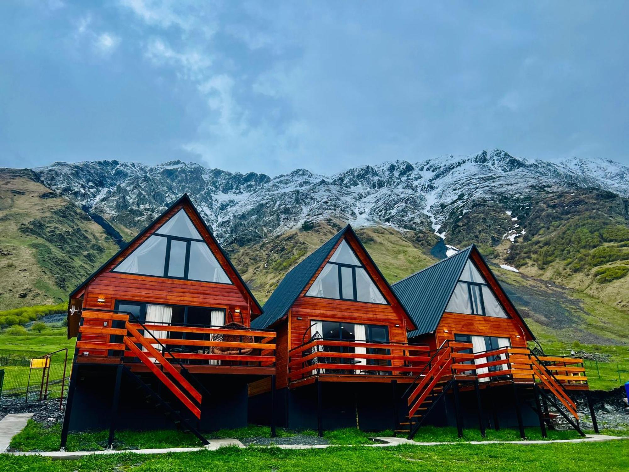 Cozy Home Kazbegi ภายนอก รูปภาพ