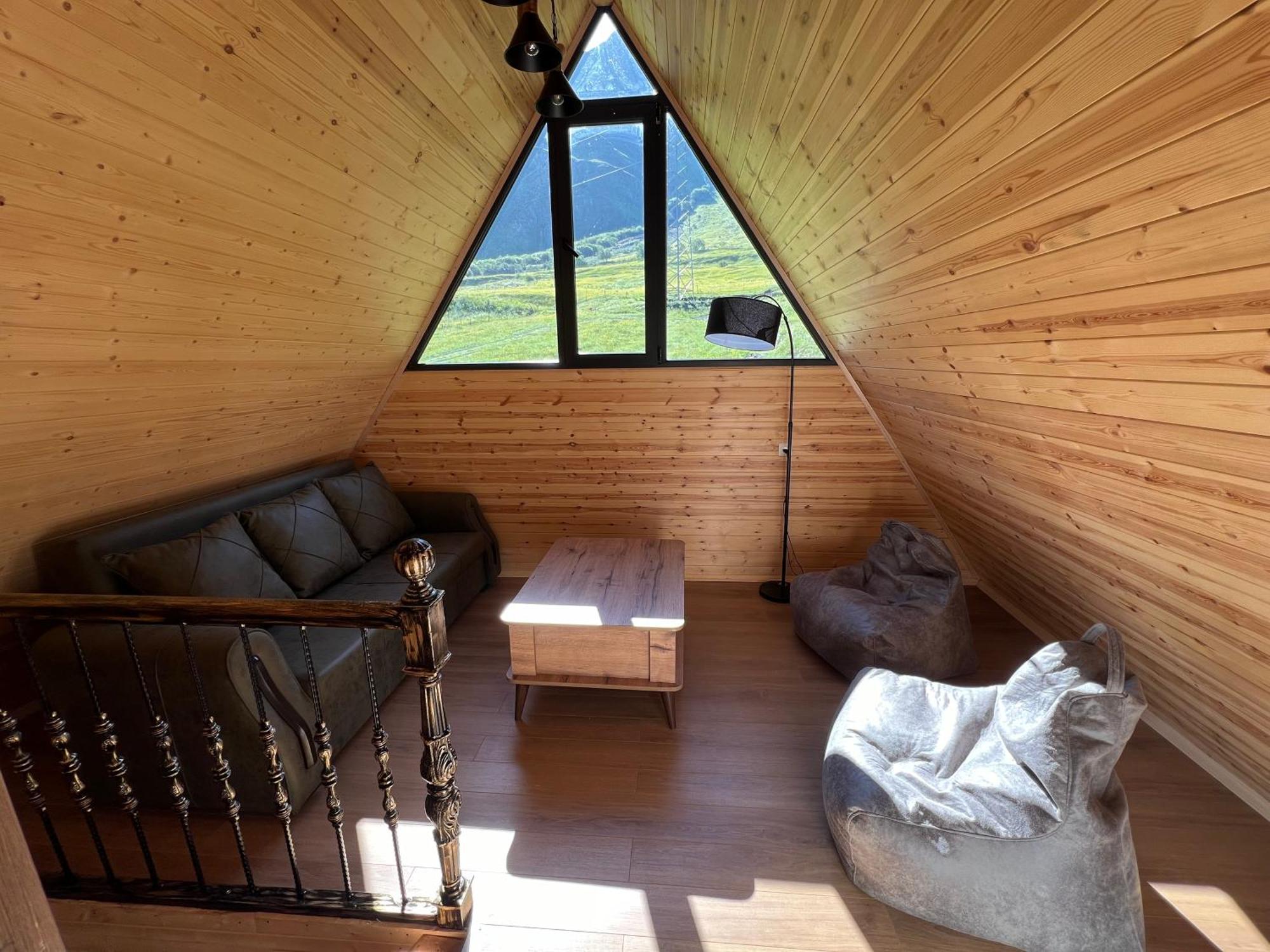 Cozy Home Kazbegi ภายนอก รูปภาพ